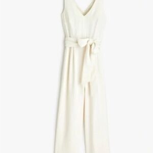 J. Crew 365 Ivory sleeveless jumpsuit with front tie Size 6 Petite / 6P